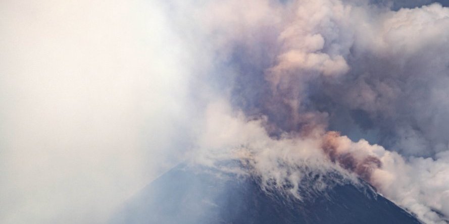 Nova drama na Kamčatki! Zemlja podivljala, drhte vulkani, za samo 24 sata primećena šokantna pojava!