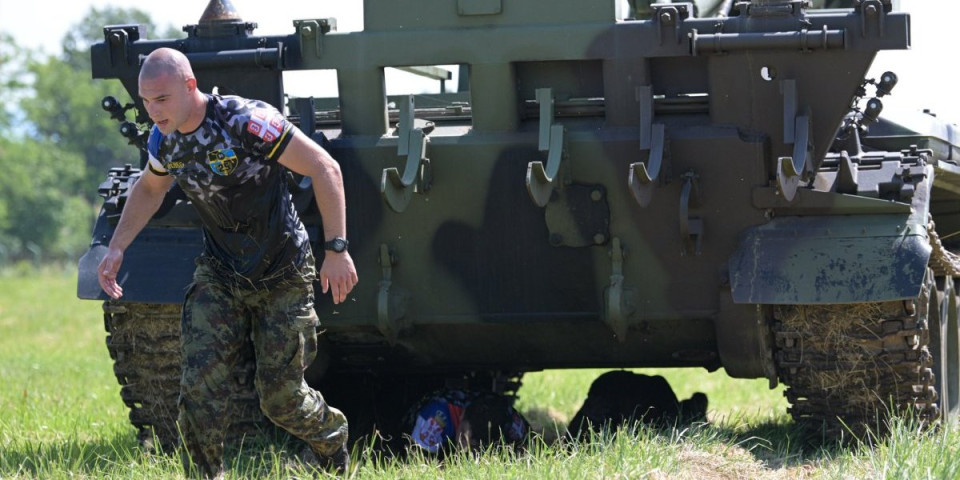 Vatreni poligon! U nadmetanju vojske i policije Sokolovi nadmašili Kobre (FOTO)
