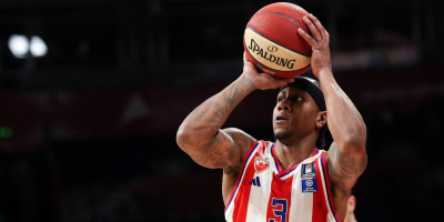 Ništa nije gotovo: Ajzea Kenan brutalno odgovorio na objavu da napušta Zvezdu (FOTO)