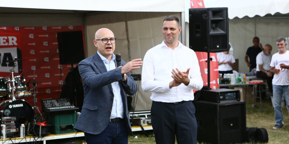 ''Izgubila šansu da bude na blokaderskoj listi'' - Vučević: Marinika promašila predsednika države