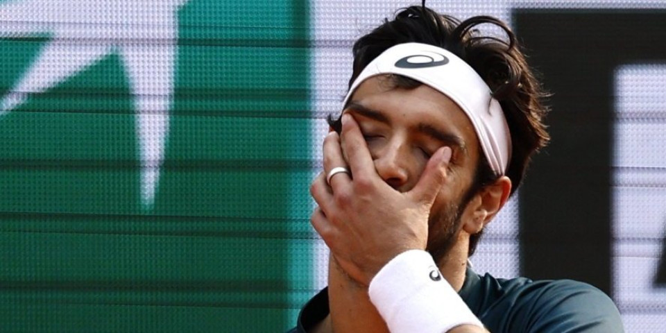 Kakav šut?! Skandal na Rolan Garosu: Evo šta je Italijan uradio sudiji (VIDEO)