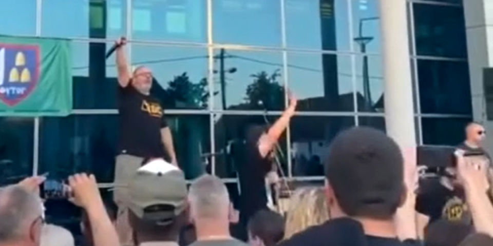 Pravoslavno bratstvo Stupovi uputilo hitan apel blokaderskoj rep grupi: "Beogradski sindikat" da ne koristi naša obeležja (VIDEO)