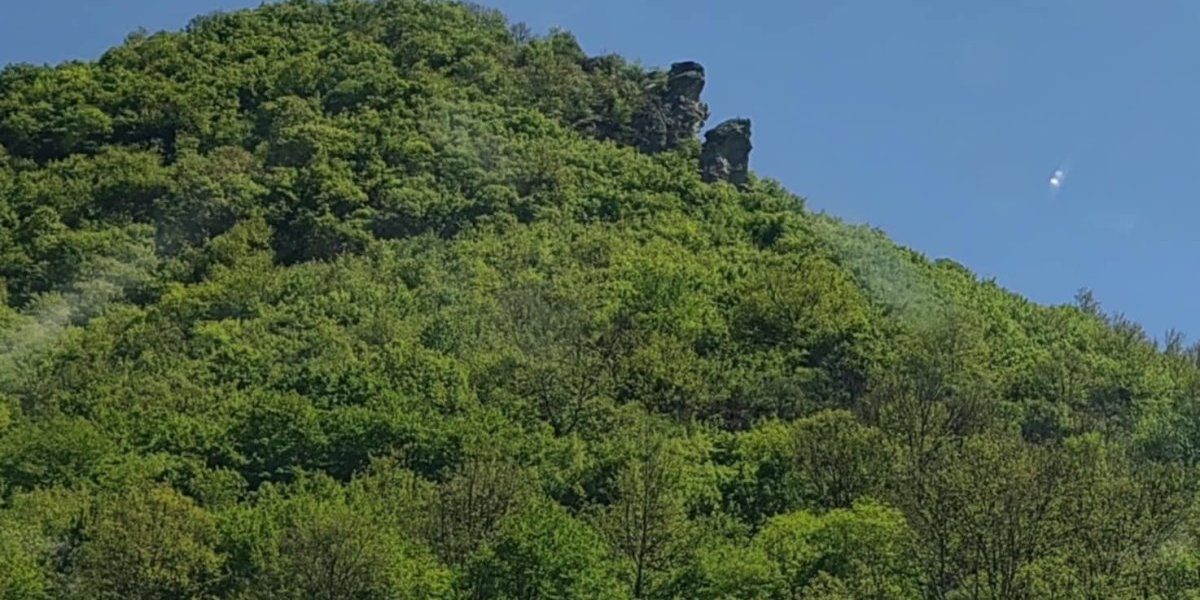 Znate li legendu o Mominom kamenu? Od turističke atrakcije do groblja na Zejtinliku