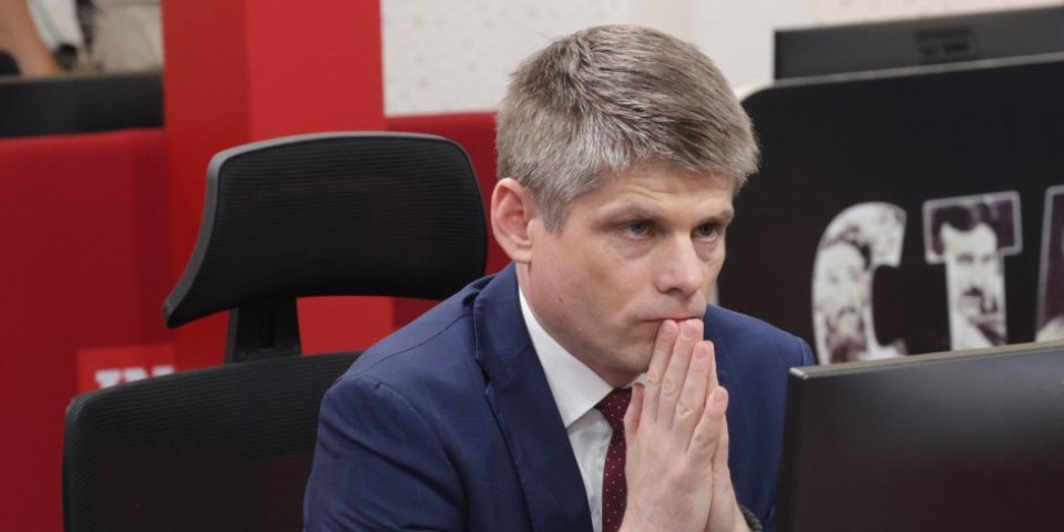 Raskrinkani! Gujon otkrio kako NVO koju plaća Zapad fingira procene rezultata izbora u Srbiji (FOTO)