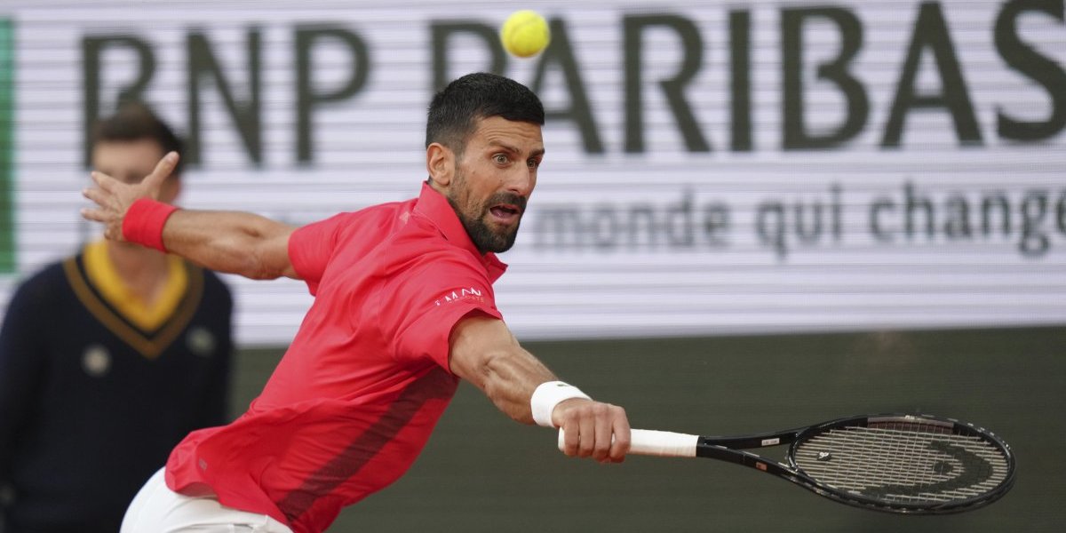 Još dva koraka do titule: Novak okrenuo Zvereva za polufinale Pariza, nek se spremi Siner