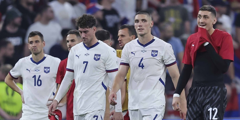 Petrović u Tirani gleda samo u teren: Pritisak je veliki, ali obradovaćemo naciju