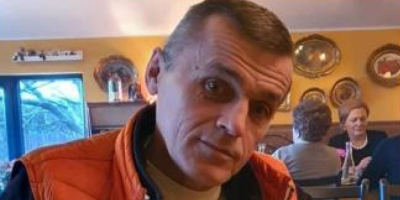 Posebno odeljene za suzbijanje korupcije Višeg suda u Beogradu potvrdilo je optužnicu protiv penzionisanog policijskog službenika Todora Došena i Davida T.