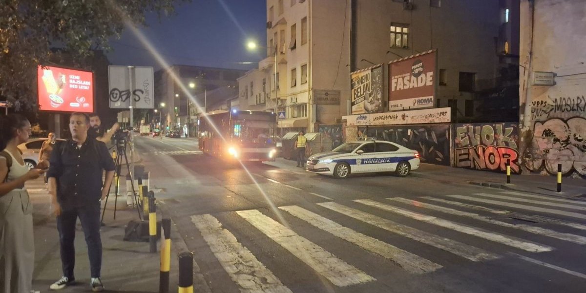 Policija obezbeđuje mesto ubistva 