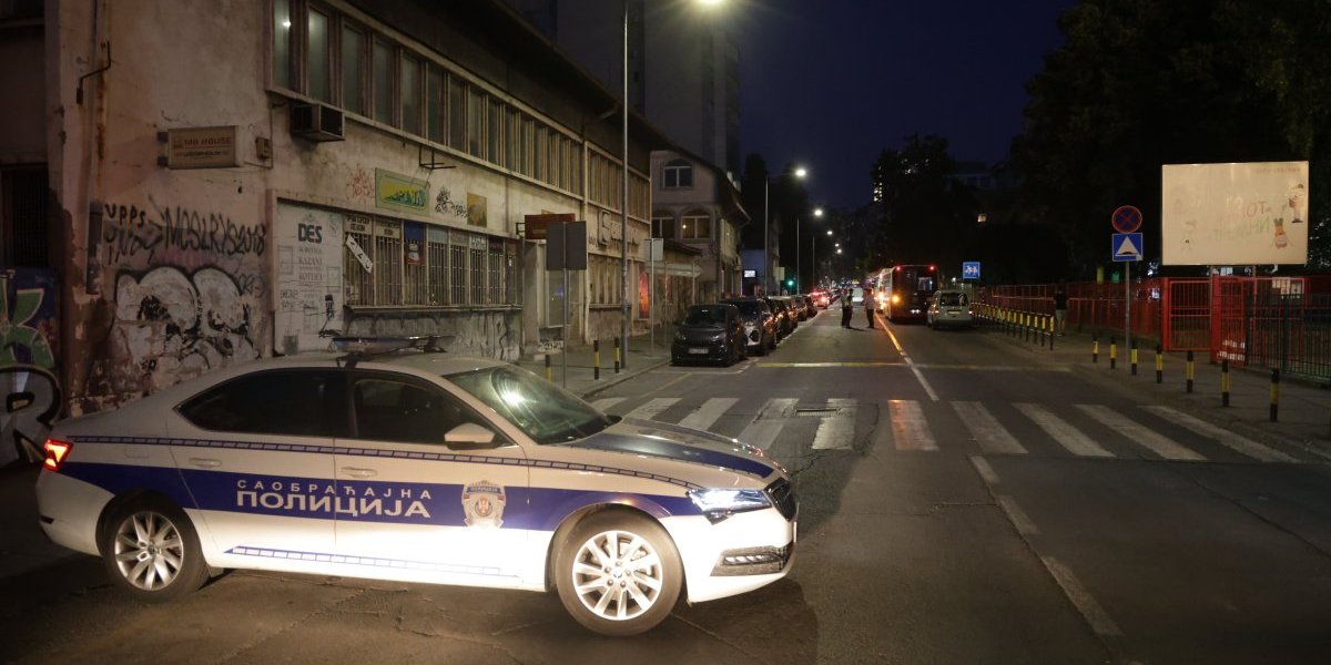 Policija obezbeđuje mesto ubistva 