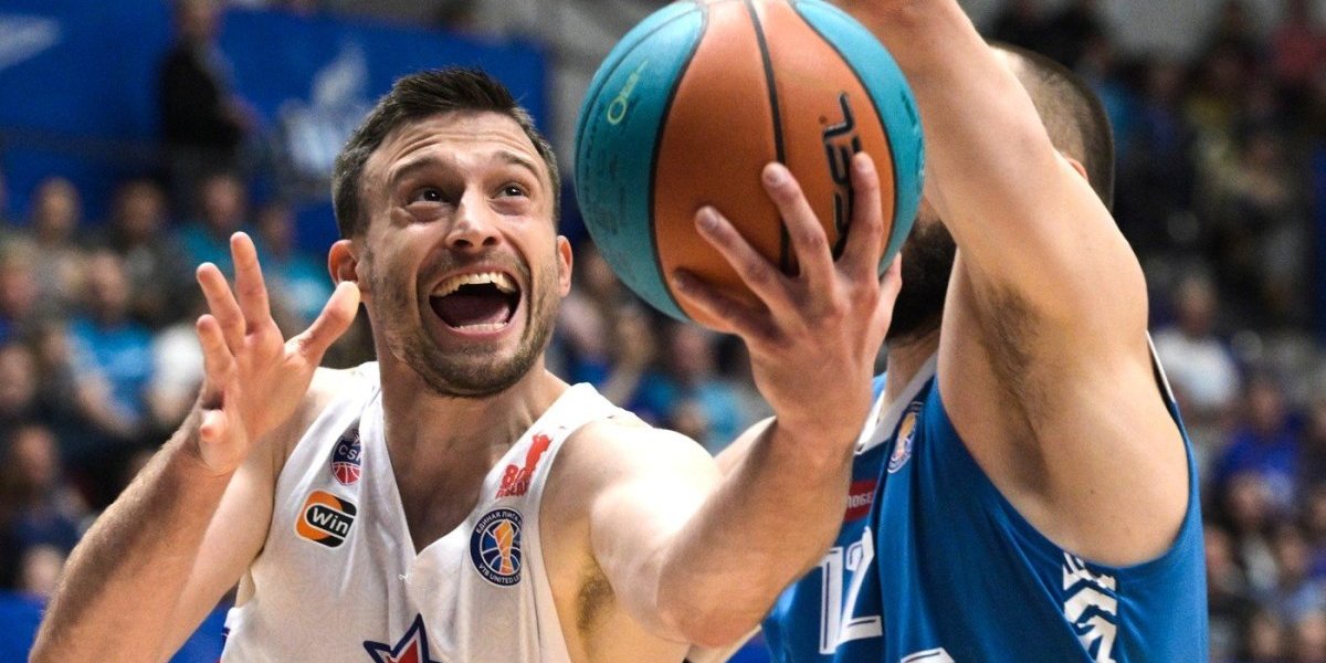 Avramović heroj "armejaca": CSKA stigao na korak od titule