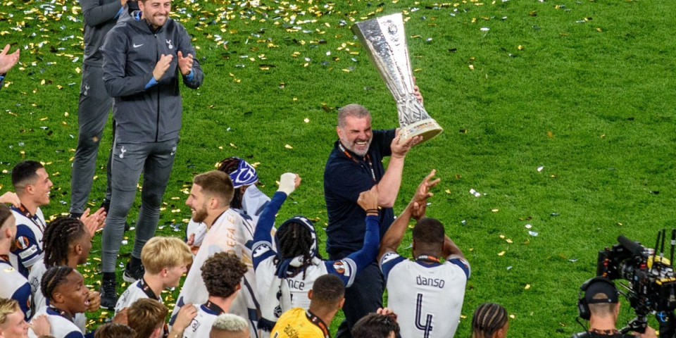 Doneo im evropsku titulu, pa dobio otkaz: Totenhem smenio trenera