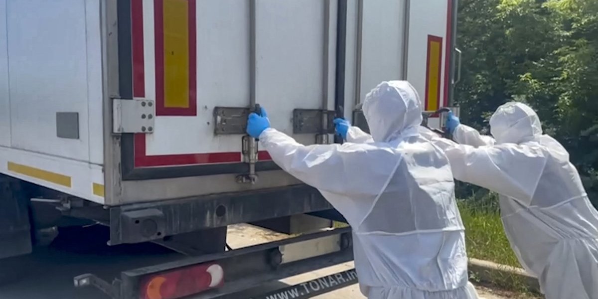 Pakao mrtvačnica u Ukrajini: Hiljade tela vojnika ostaju bez identiteta, porodice očajnički čekaju