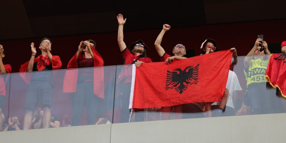 Šiptari zvižducima ispratili "Bože Pravde": Sramotan gest domaćina uoči utakmice (VIDEO)