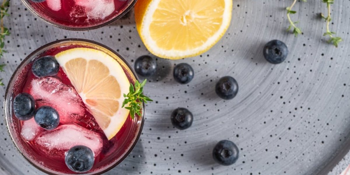 Čarobna limunada kakvu još niste probali: Osvežavajuća i zdrava, neodoljivog ukusa i nestvarne boje