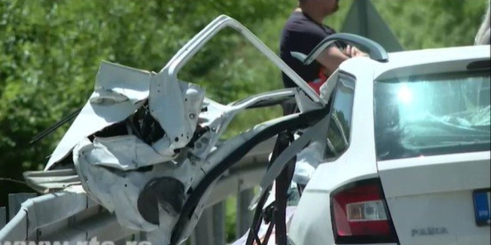 Danas sahrana oca i bebe: Nastradali na auto-putu Miloš Veliki