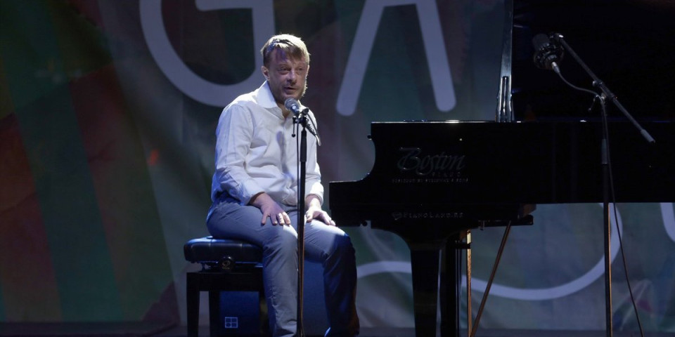 Poznati pevač je šurak preminulog Matije Dedića - Objavio njegovu nikad viđenu sliku (FOTO)