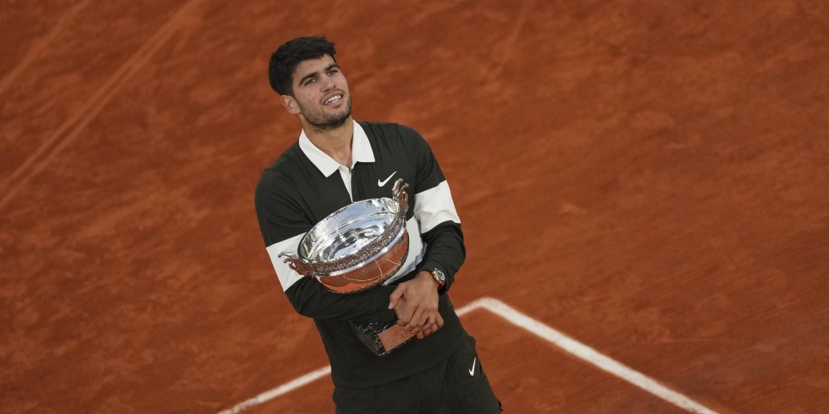 Alkaraz je tek treći teniser u Open eri koji je ovo uradio