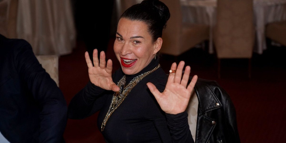 Voditeljka promenila zanimanje: Radila za 800 evra, a sada bere maline