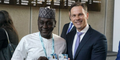 U Beogradu na prvom sastanku za planiranje međunarodnog učešća (International Planning Meeting - IPM) na Specijalizovanoj izložbi EXPO 2027. Beograd ministar finansija Siniša Mali upoznao je Mamadu Dumbia, zvaničnika iz Republike Mali.