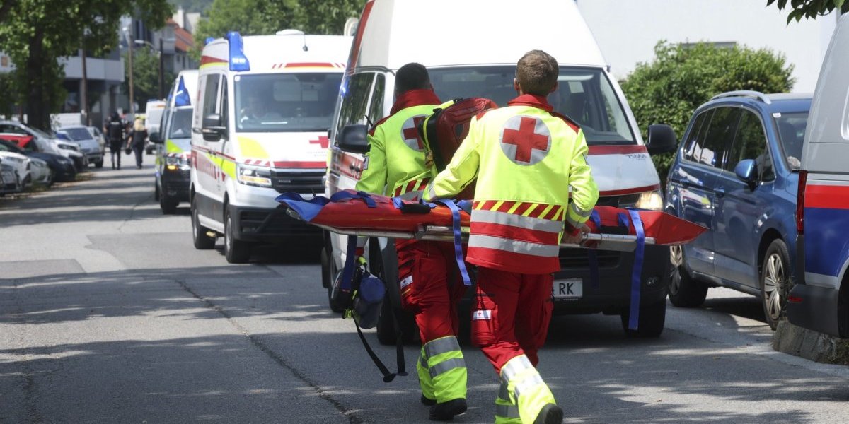 Izbo je 35 puta i iskasapio! Monstruozni detalji ubistva Srpkinje u Austriji, ubica stajao nasred dvorišta krvav