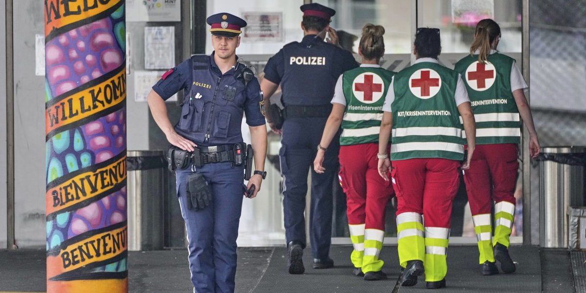 Pevač iz "Nikad nije kasno" otkrio detalje o ubici iz Graca: Deca mi se školuju u Austriji, tamo je sad vanredno stanje