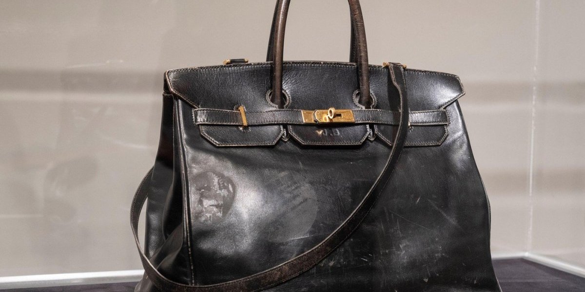 Prodaje se prva birkinka - Najskuplja torba na svetu dobija novu vlasnicu (FOTO)