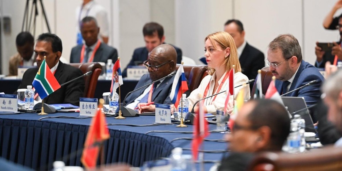 "Učešće Srbije predstavlja potvrdu strateške orijentacije ka globalnoj saradnji u oblasti nauke i inovacija": Dr Marija Gnjatović govorila na drugom Ministarskom samitu "Pojas i put" u Kini