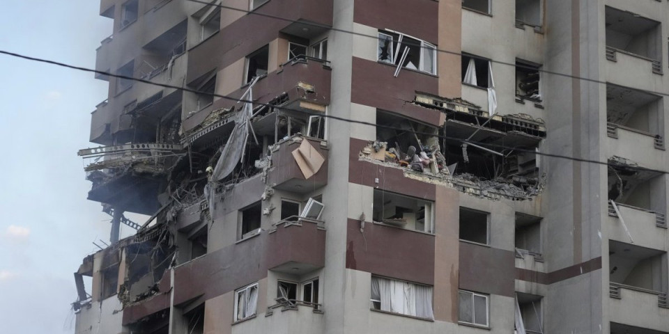 (FOTO) U ovoj zgradi su pogođeni Hrvati: Iran razorio stan hrvatskog konzula, kamen na kamenu nije ostao