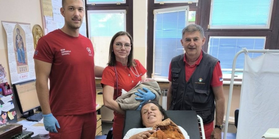 Trudnica otišla u kupatilo, pa usledio šok: Opšta uzbuna podigla porodicu na noge