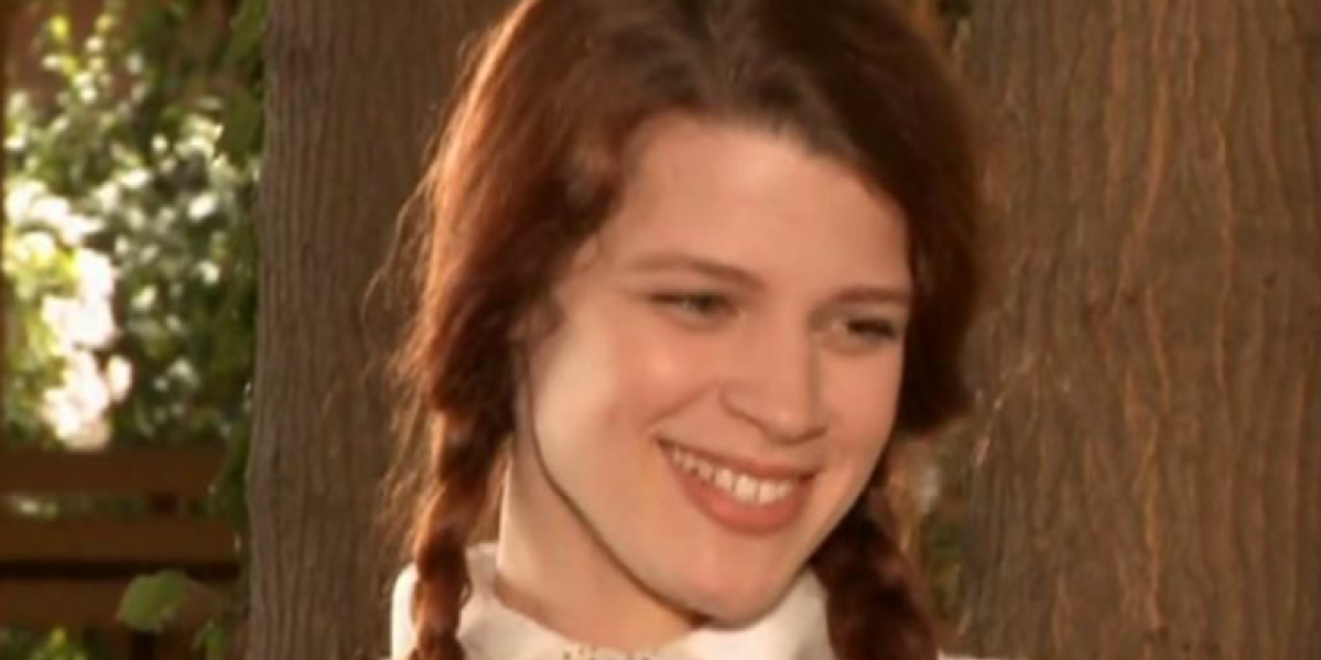 "Ne želim više da rađam": Srpskoj glumici slomljena tri pršljena tokom porođaja - Lekari priznali krivicu