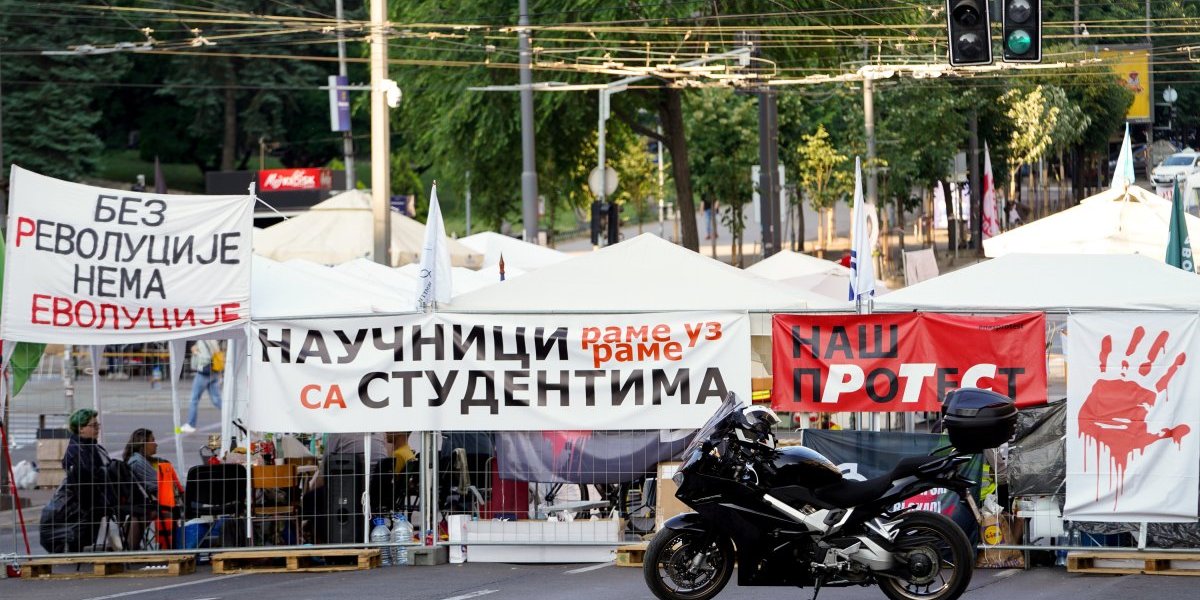 Došli smo do šok snimka: Blokaderi u totalnom rasulu, od maja foliraju da su napravili listu