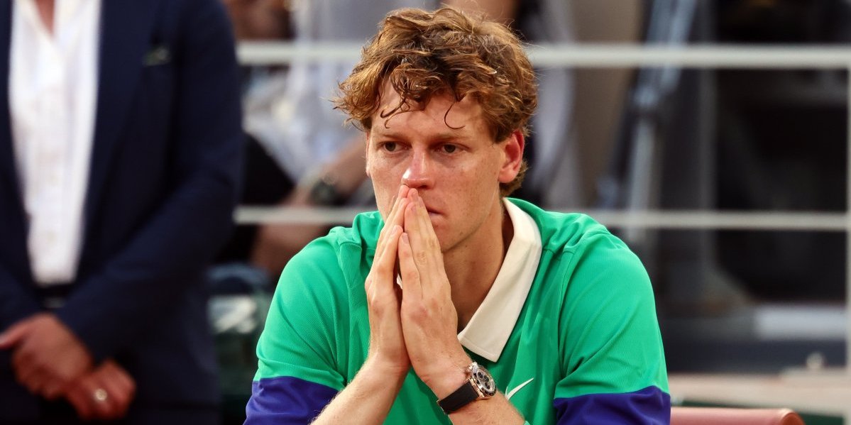 Neviđena blamaža najboljeg tenisera sveta, ispao u prvom kolu: Navijači u šoku, ne veruju šta se desilo