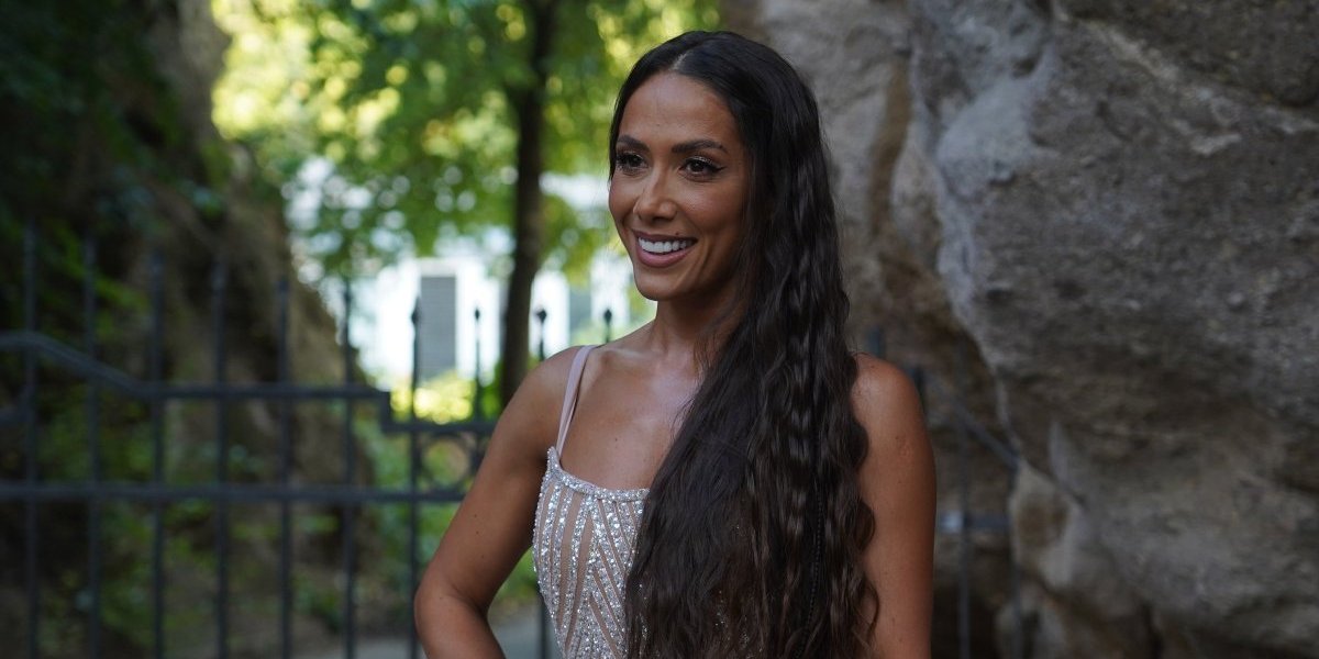 "Htela sam sve da ih pobijem": Pevačica iz rijalitija izašla psihički demolirana