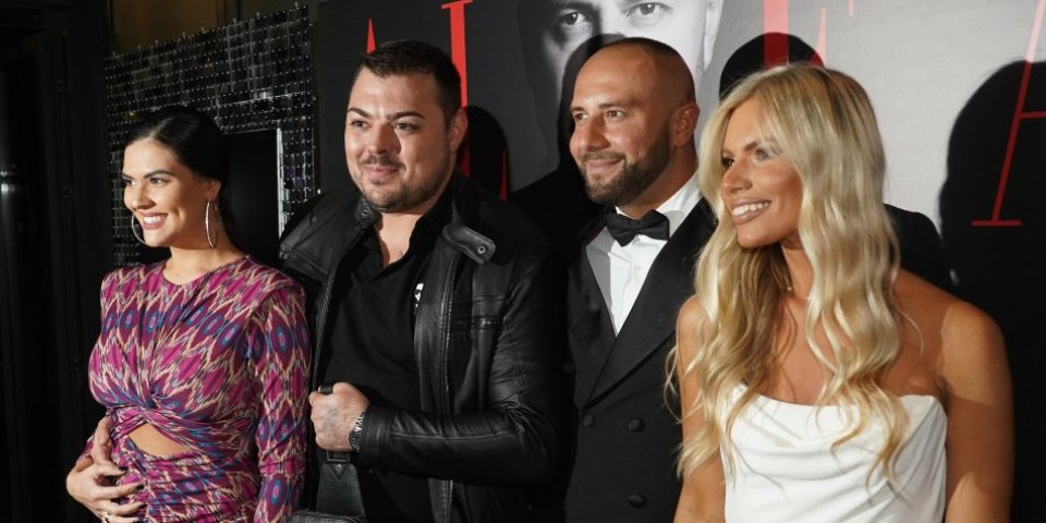 Duplo slavlje u porodici našeg pevača! Čestitke ne prestaju da pristižu (FOTO)