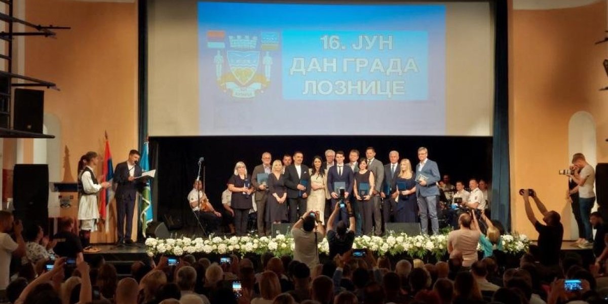 Lozničani su izabrali najbolje: Evo ko su dobitnici plaketa