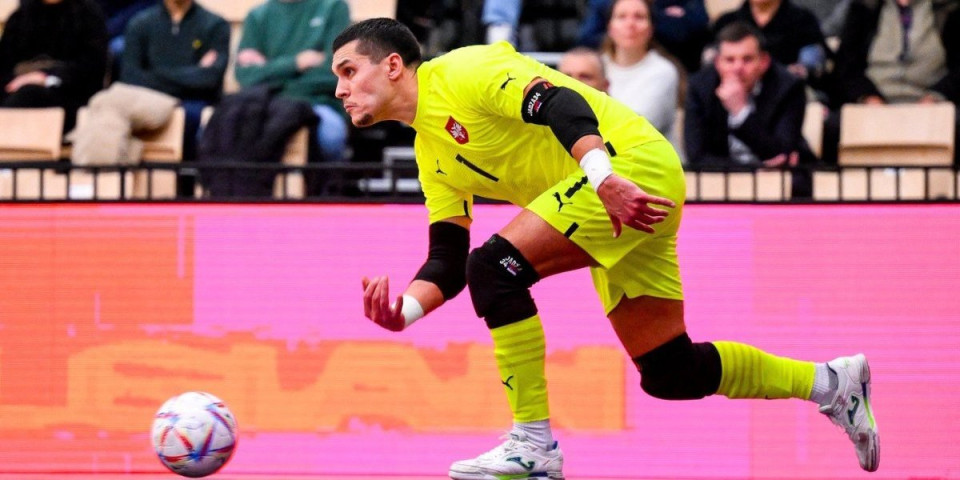 Ljudi su sekli sebi polne organe, gutali kašike... Srpski golman gledao jezive stvari u zatvoru