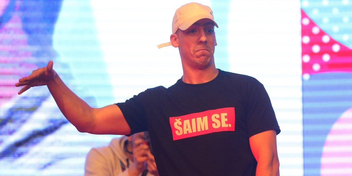 Bivša devojka Baku Praseta optužila za ucenu i pretnje - Sve će prijaviti policiji: "Ja sam njegova žrtva"