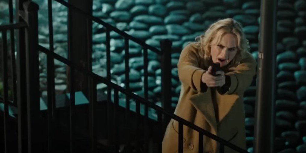 Glumicu kolega udario pištoljem po nosu: Snimanje prekinuto, pozvana Hitna pomoć