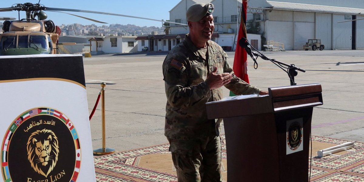 Ovaj američki general će napasti Iran? Procurile informacije sa sastanka Trampa i komande: Spemaju se