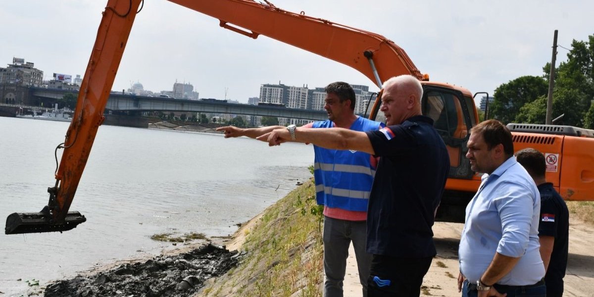 Goran Puzović obilazi radove na levoj obali Save