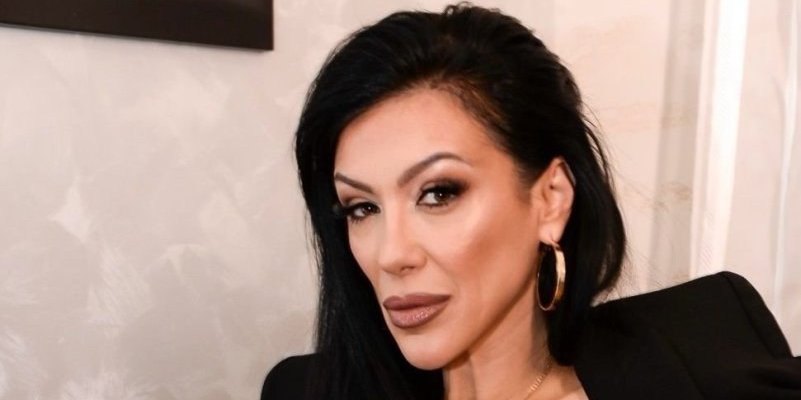 "Primam sve što..." Vendi napravila haos na vašaru, napali je zbog njene izjave (VIDEO)