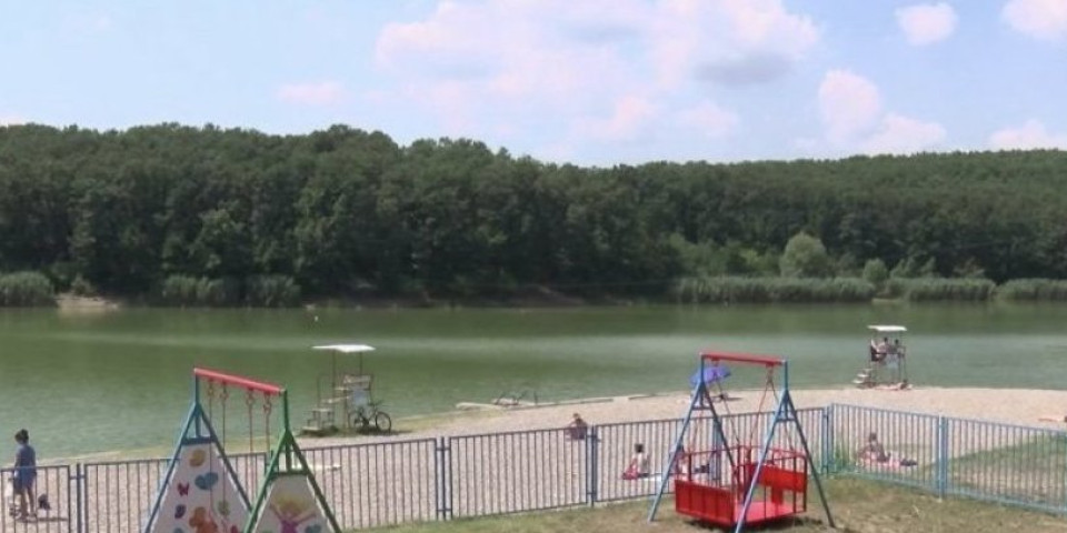 Gde se danas kupaju Kragujevčani? Otvorena sezona na ovom kupalištu