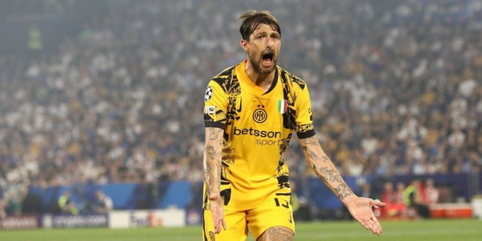 Fudbaler Intera pretio navijaču: Ne volim da me prave budalom, lud sam i prebiću te (VIDEO)