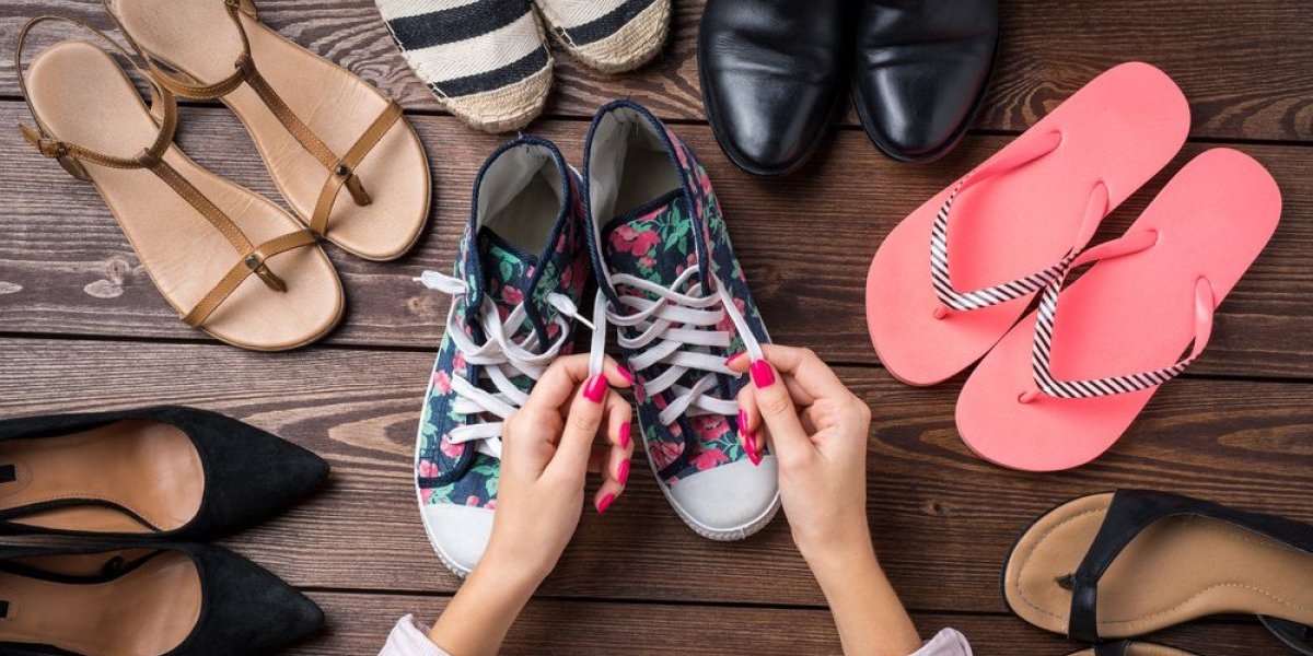 Obuća koja ne poznaje godišnja doba, svi je obožavaju, a nose je i kućni ljubimci (FOTO)