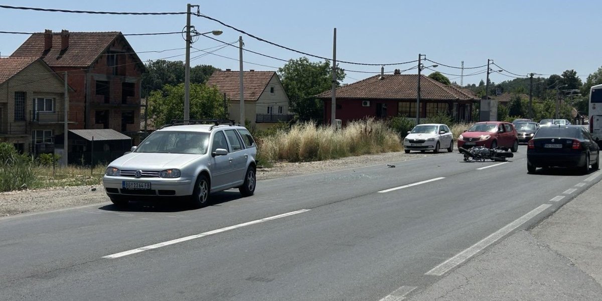 Automobil koji ga je udario 