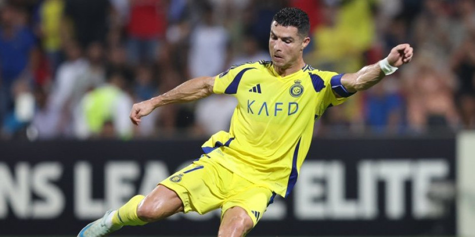 Rano je za penziju: Ronaldo dobio ponudu, igraće i u 43. godini