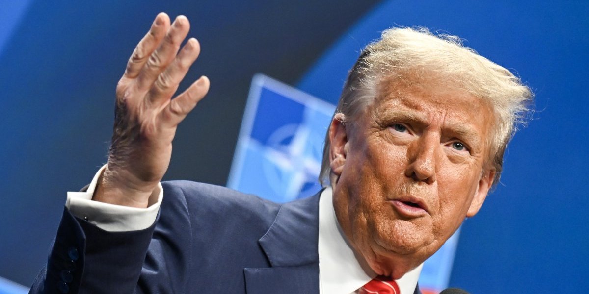 Šta se krije iza Trampovih reči? Epstinova senka i dalje nad Amerikom