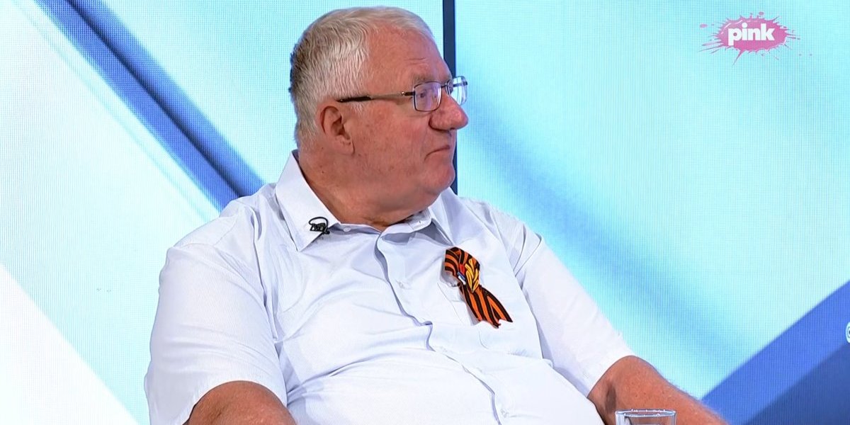 Šešelj primetio ovaj detalj: Kod uhapšenog teroriste blokadera pronađen samostrel, ali to nije sve...