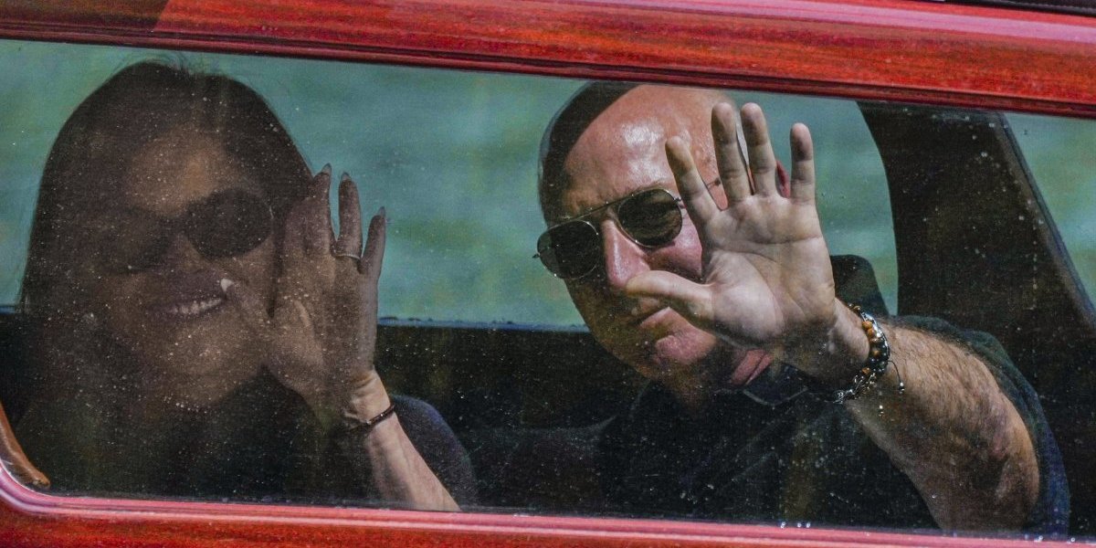 Džef Bezos i Loren Sančez