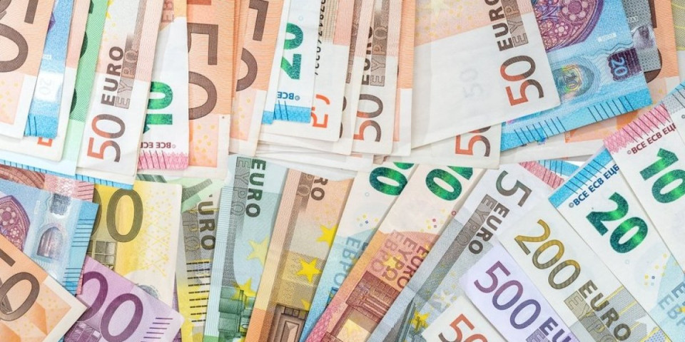 Srećni ste ako imate ovu novčanicu: Vrednost joj uskoro raste - Evo za koliko